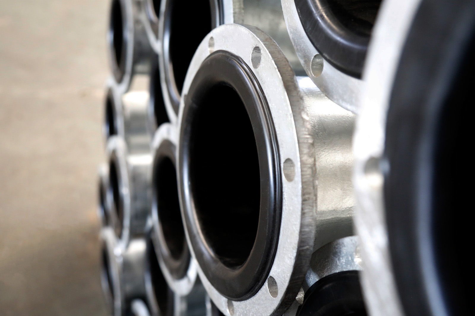 Poly lined flange